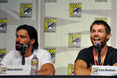 Manu Bennett, Liam McIntyre