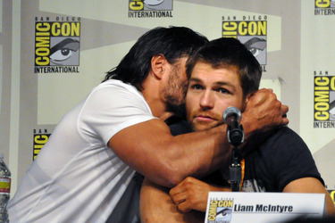 Manu Bennett, Liam McIntyre