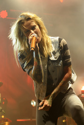 Jennifer Weist (Jennifer Rostock)