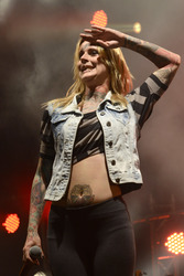 Jennifer Weist (Jennifer Rostock)