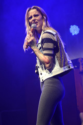 Jennifer Weist (Jennifer Rostock)