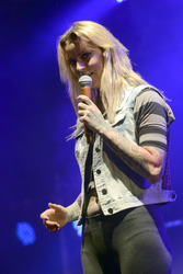 Jennifer Weist (Jennifer Rostock)