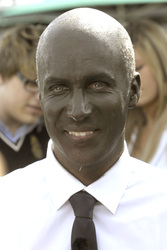 Oliver Pocher als Bruce Darnell