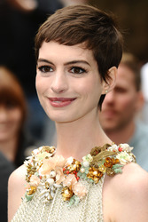 Anne Hathaway
