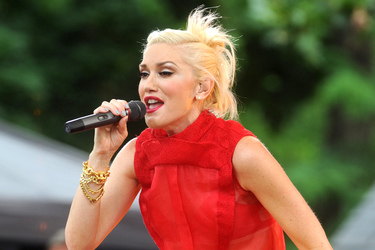Gwen Stefani (No Doubt)