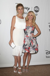 Connie Britton, Hayden Panettiere