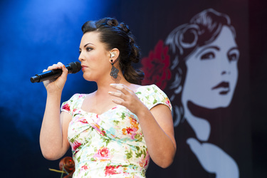 Caro Emerald