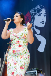 Caro Emerald