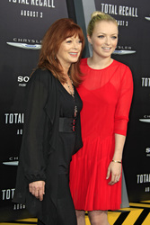 Frances Fisher, Francesca Eastwood