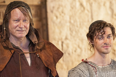 Stellan Skarsgard, Tom Payne