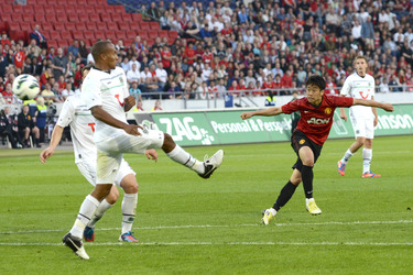 Christopher Avevor, Shinji Kagawa