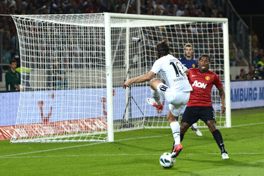 Szabolcs Huszti, Anders Lindegaard, Antonio Valencia