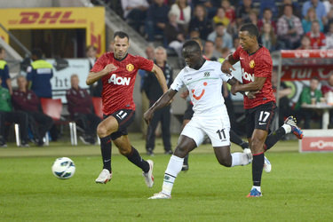 Ryan Riggs, Didier Ya Konan, Nani