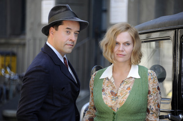 Jan Josef Liefers, Anna Loos