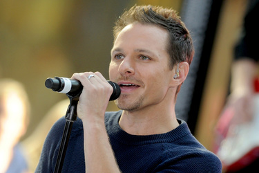 Drew Lachey (98 Degrees)