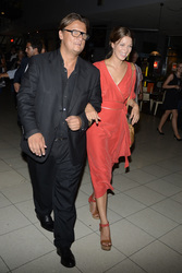 Jessica Schwarz mit Begleitung