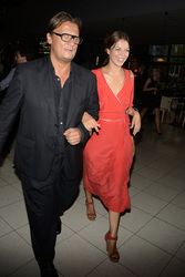 Jessica Schwarz mit Begleitung