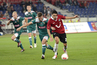 Marcin Kowalczyk, Mohammed Abdellaoue