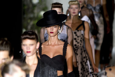 Desfile de Roberto Verino Models