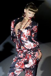 Desfile de Roberto Verino Model