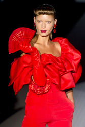 Desfile de Roberto Verino Model