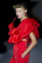 Desfile de Roberto Verino Model