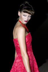 Desfile de Roberto Verino Model