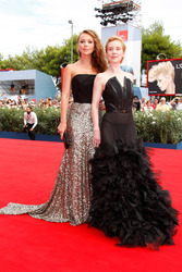 Albina Dzhanabaeva, Franziska Petri