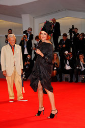 Schauspielerin; Drehbuchautorin, Ehefrau des italienischen Ex-Umweltministers, Fotografin