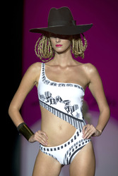 Dolores Cortes Model