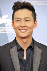 Lee Jung-jin / Jung-jin Lee