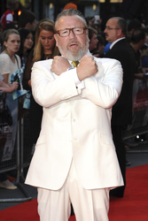 Ray Winstone