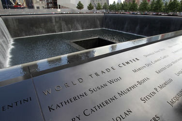 National September 11 Memorial and Museum - Gedenkbrunnen