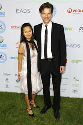 Johannes Brandrup mit Freundin Mary Ann Zarate