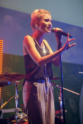 Carolin Niemczyk (Glasperlenspiel)