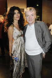 Janine White, Thierry Noir