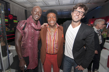 Gast, Roberto Blanco, Tobey Wilson