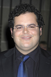 Josh Gad