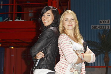 Aleen, Stefanie Bock