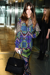 Jade Williams / Sunday Girl