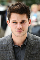 Jeremy Irvine