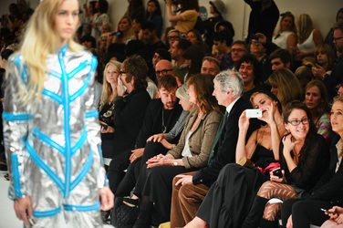 Alice Dellal, Charlotte Dellal (mit Kamera)