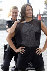 Rhea Harder, Jorge Gonzalez