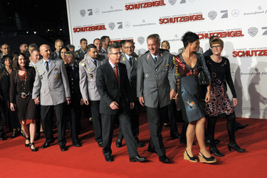 Thomas de Maizière mit Afghanistan-Soldaten