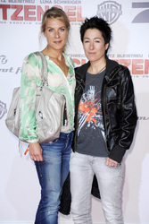 Dunja Hayali mit Ulrike Kleppi