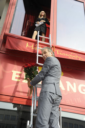 Walter Sittler mit Julia Roberts Wachsfigur