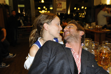 Peer Kusmagk mit Freundin Sonja