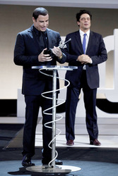 John Travolta, Benicio Del Toro