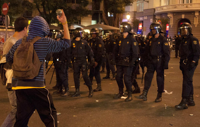 Spanier demonstrieren gegen Sparpolitik