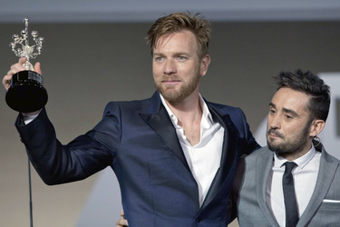 Ewan McGregor, Juan Antonio Bayona